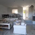 Townhouse In San Pedro- Private Garden, Golf, Beach, Pool