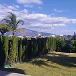Townhouse In San Pedro- Private Garden, Golf, Beach, Pool Prázdninový dům *