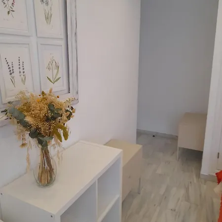 Townhouse In San Pedro- Private Garden, Golf, Beach, Pool * Estepona