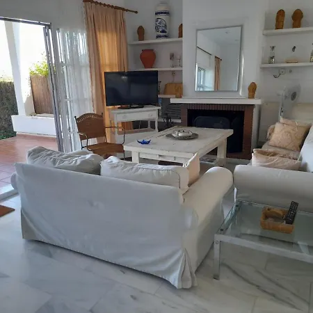 Vakantiehuis Townhouse In San Pedro- Private Garden, Golf, Beach, Pool
