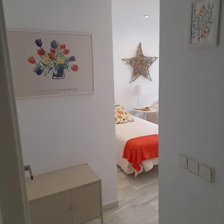 Vakantiehuis Townhouse In San Pedro- Private Garden, Golf, Beach, Pool