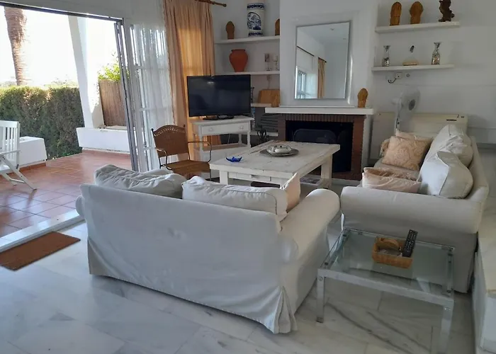 Holiday home Townhouse In San Pedro- Private Garden, Golf, Beach, Pool