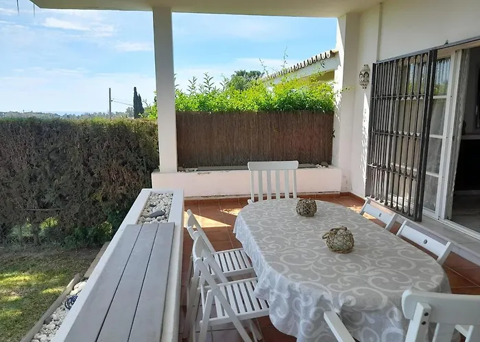 Townhouse In San Pedro- Private Garden, Golf, Beach, Pool Estepona