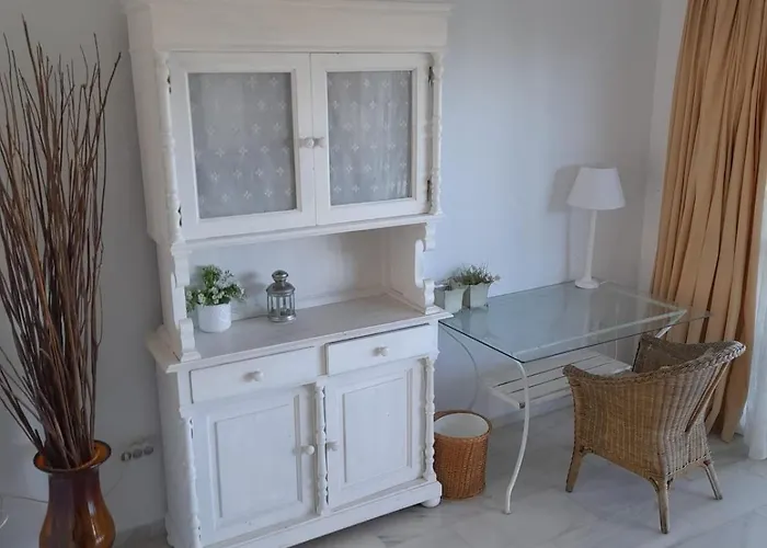 Holiday home Townhouse In San Pedro- Private Garden, Golf, Beach, Pool