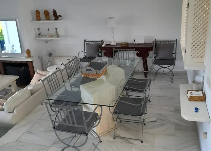 Townhouse In San Pedro- Private Garden, Golf, Beach, Pool Holiday home