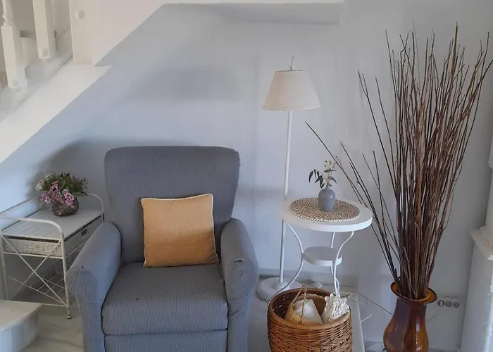 Townhouse In San Pedro- Private Garden, Golf, Beach, Pool Holiday home *