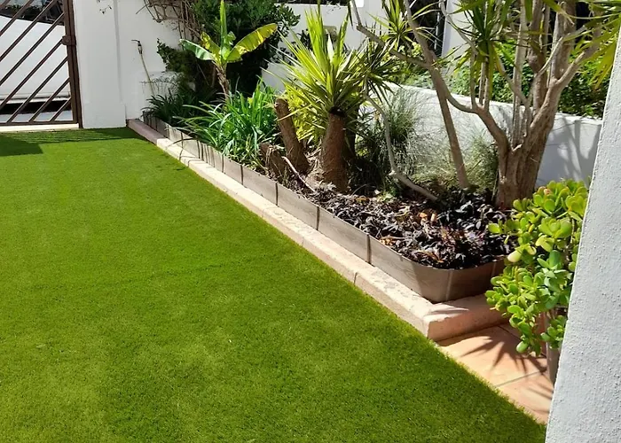 Holiday home Townhouse In San Pedro- Private Garden, Golf, Beach, Pool Estepona