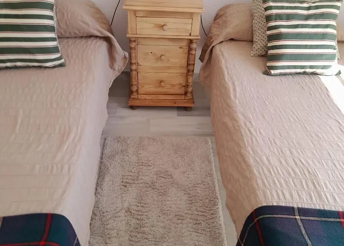 Townhouse In San Pedro- Private Garden, Golf, Beach, Pool *